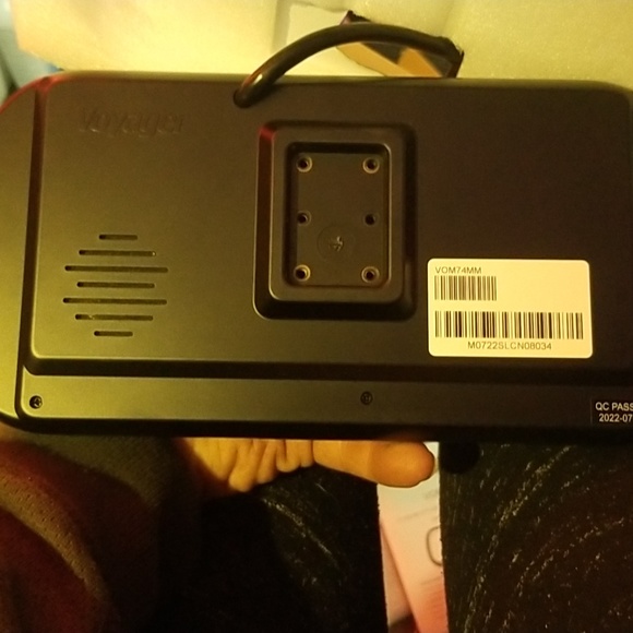 asa electronics Voyager VOM74MM 7" color TFT LCD 3 camera mirror monitor. - Picture 2 of 5